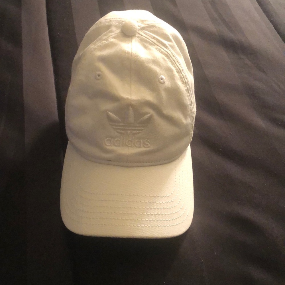 Adidas dad hat